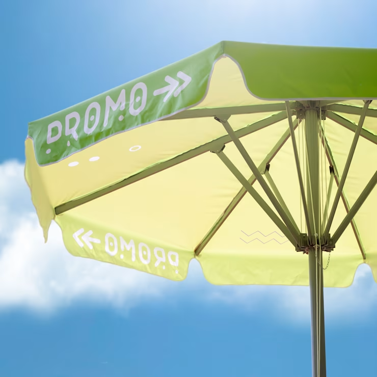 Parasol met logo